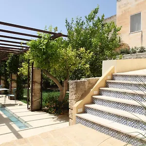 https://gli-archi-garden-rooms.sicilyhotelsitaly.net